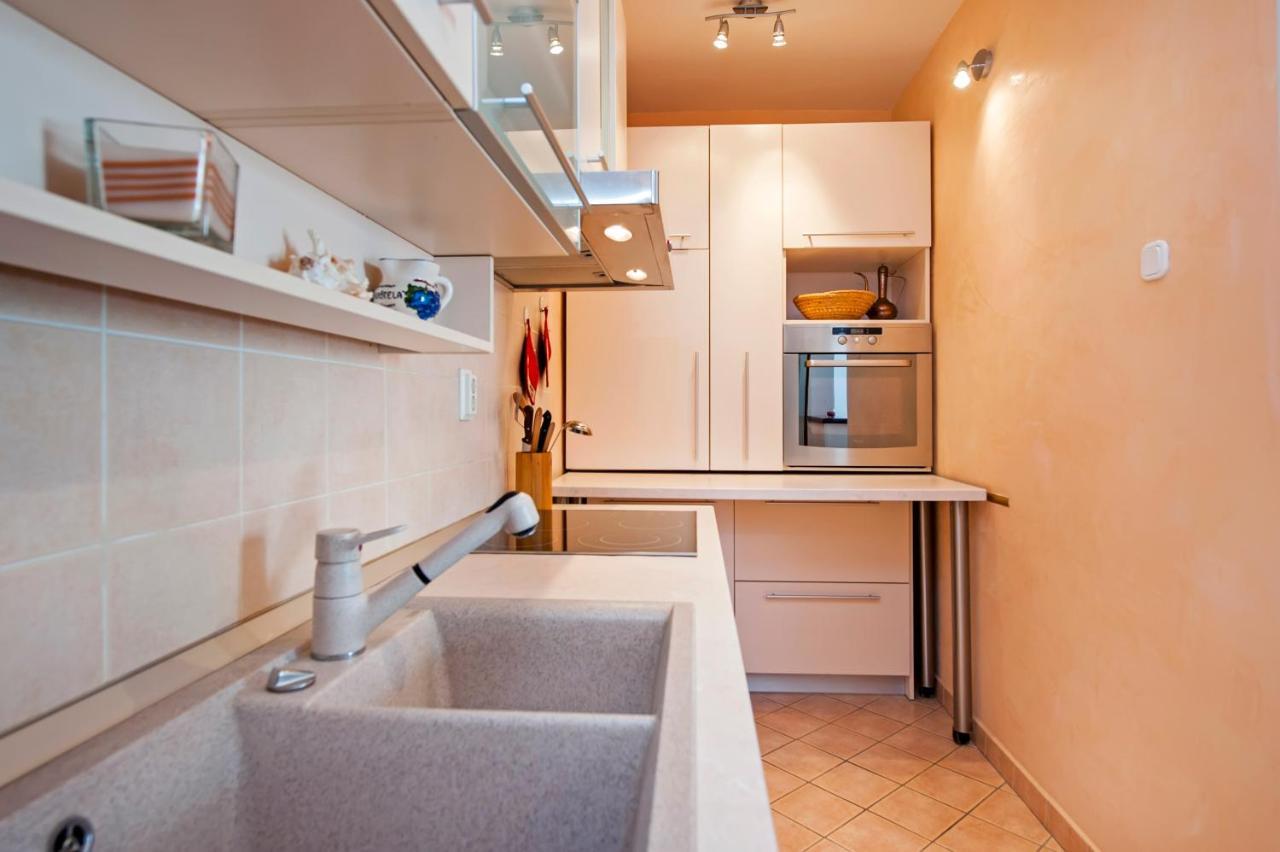 Apartman Klara 로비니 외부 사진