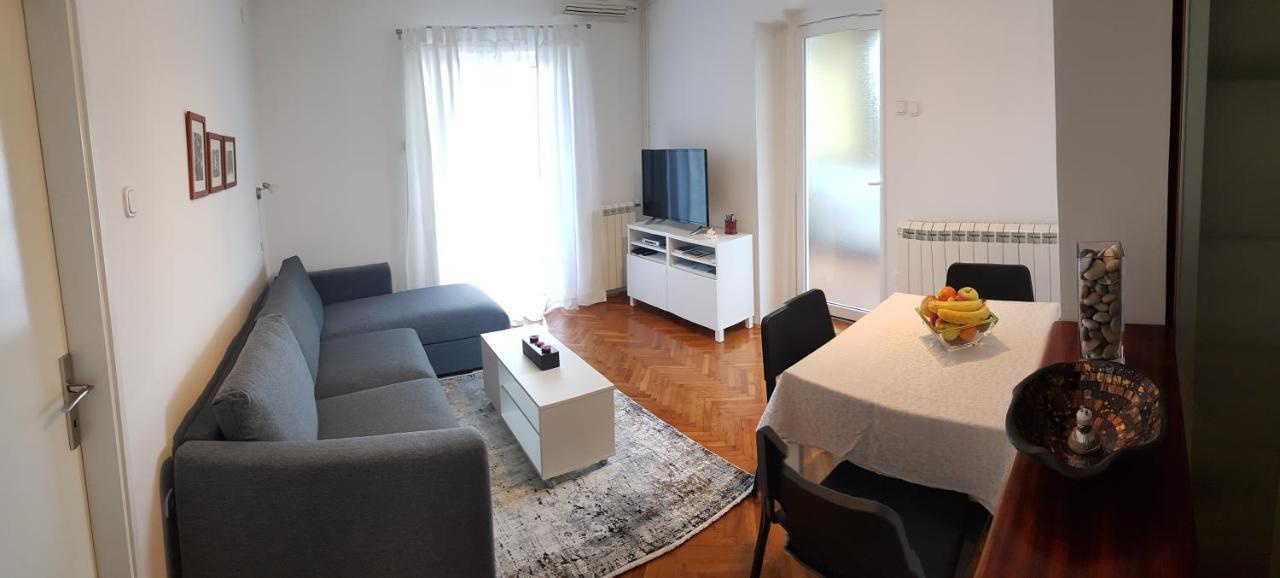 Apartman Klara 로비니 외부 사진